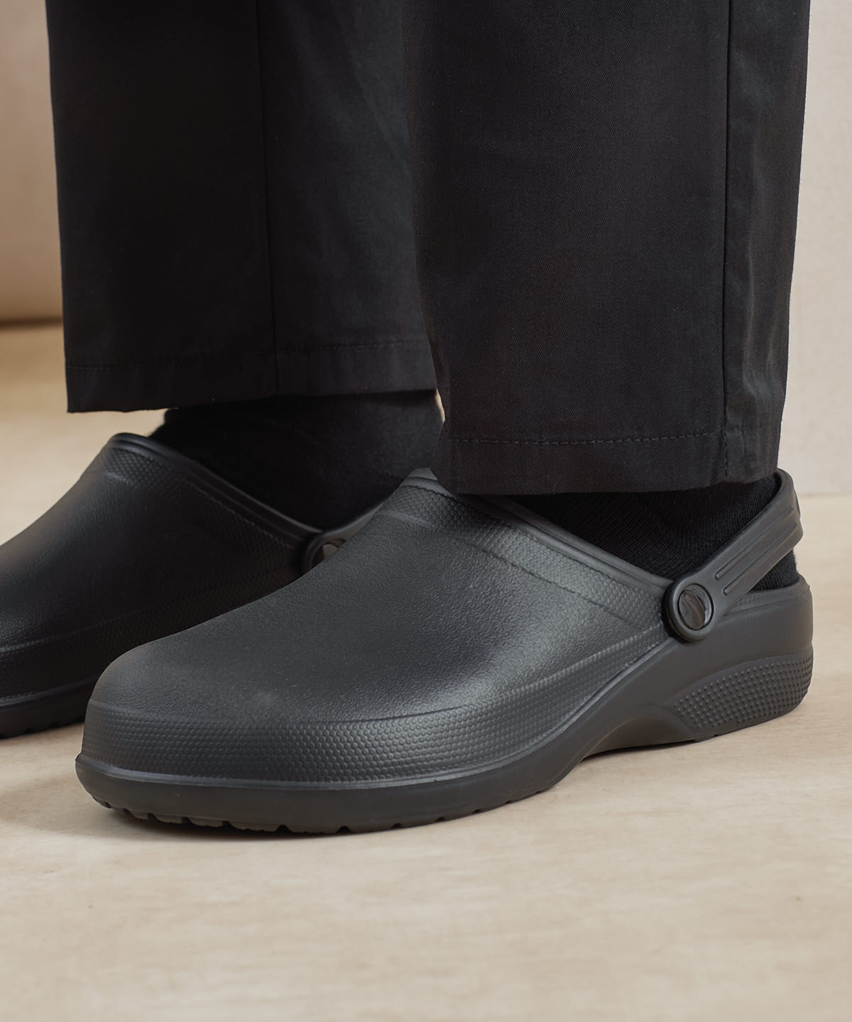 Chef's non-slip Anchor clogs