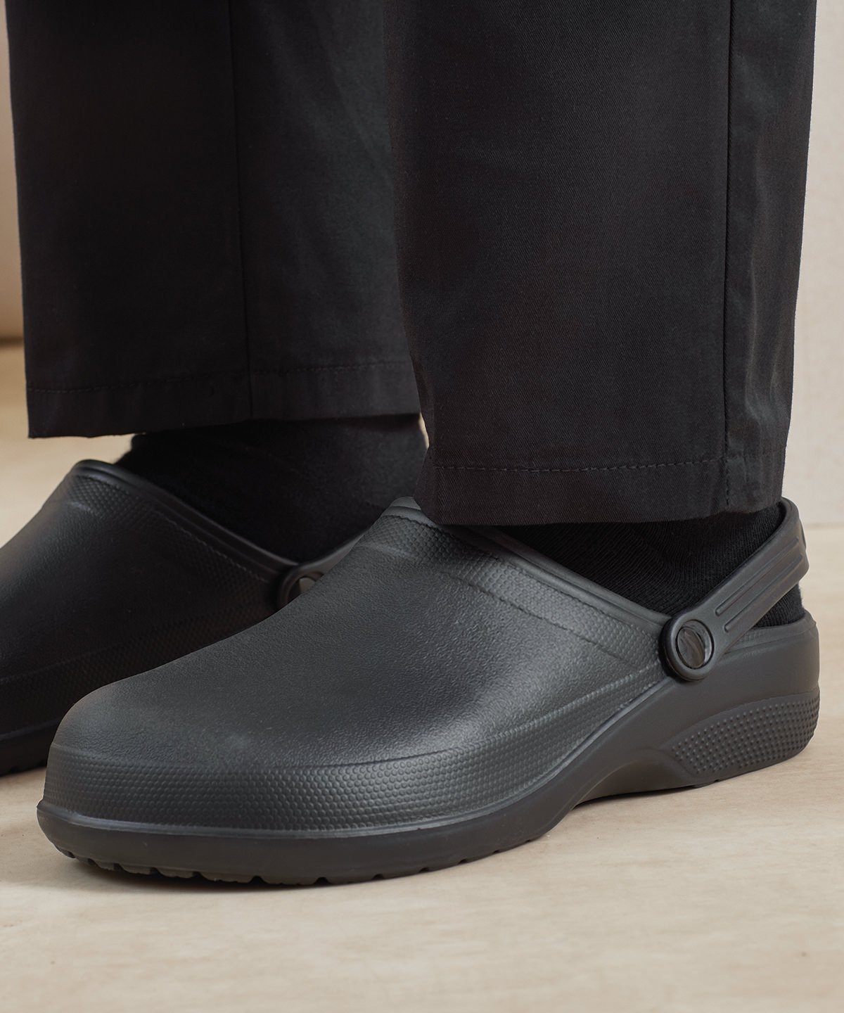 Chef's non-slip Anchor clogs