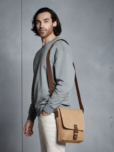 Vintage canvas iPad/tablet reporter