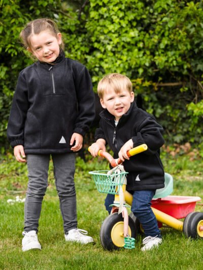 Junior PolarThermâ„¢ top