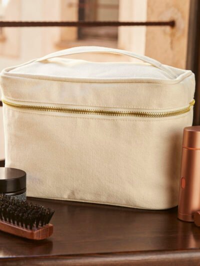 Canvas vanity case